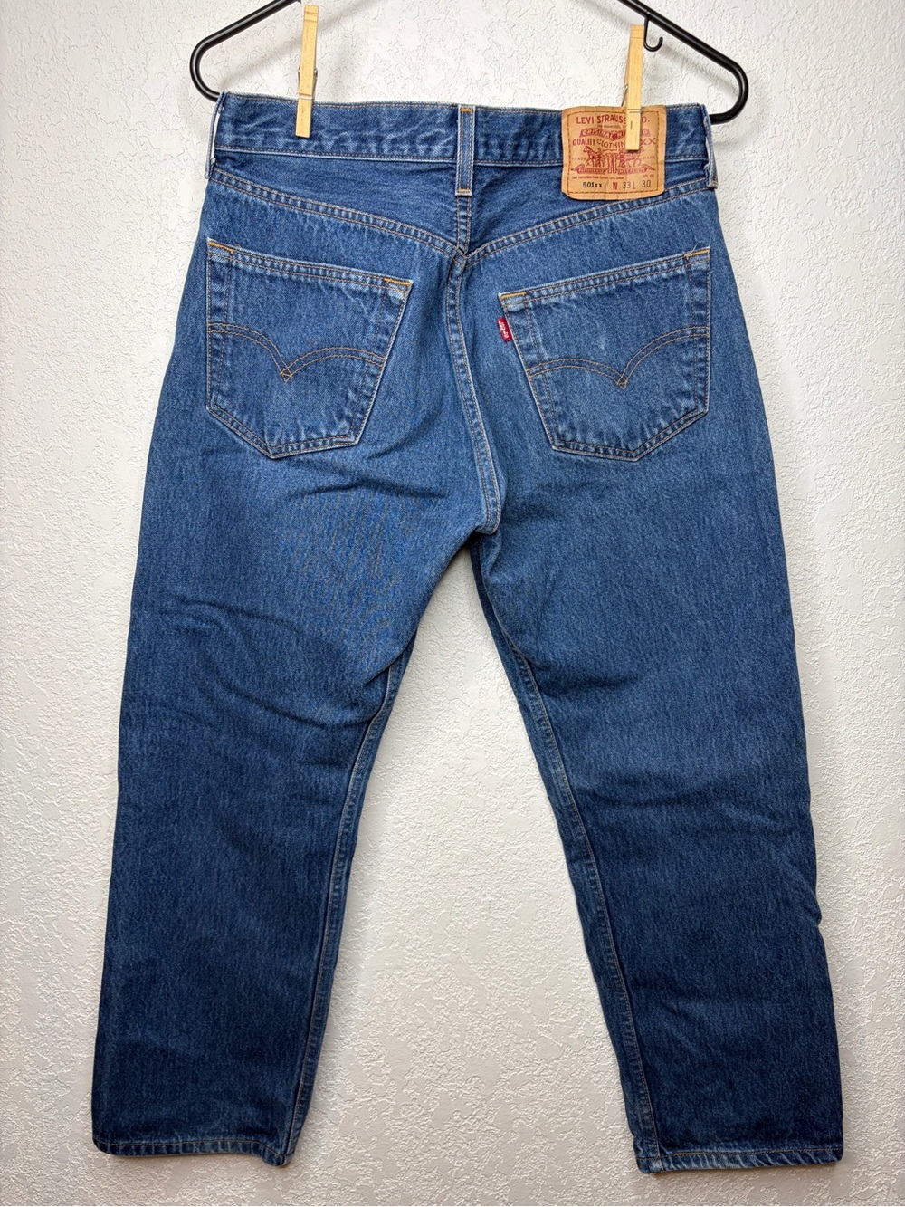 Vintage Levis 501 Jeans Men 33x30 Blue Y2K Button Fly Denim Pant Medium Wash